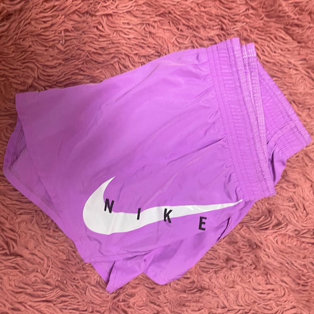 Brand new Nike shorts!!